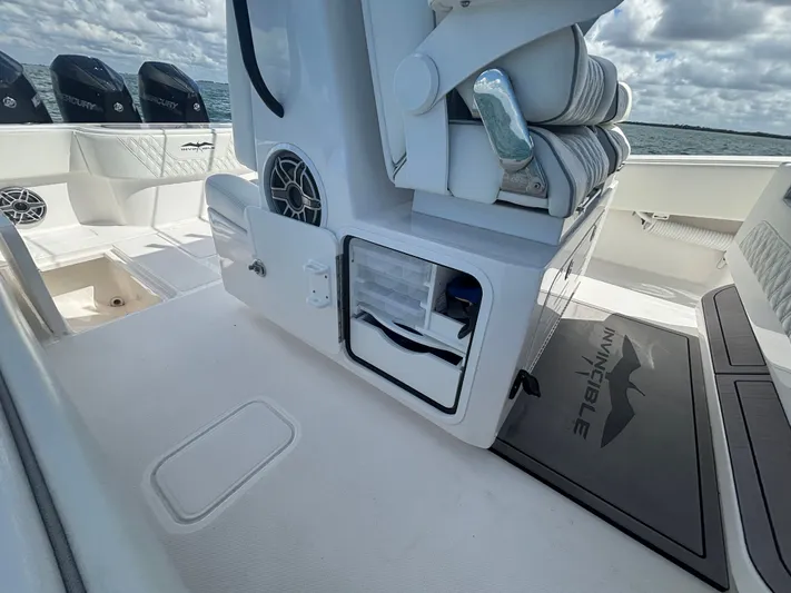  Yacht Photos Pics 2024 INVINCIBLE 36 OF - Image 33