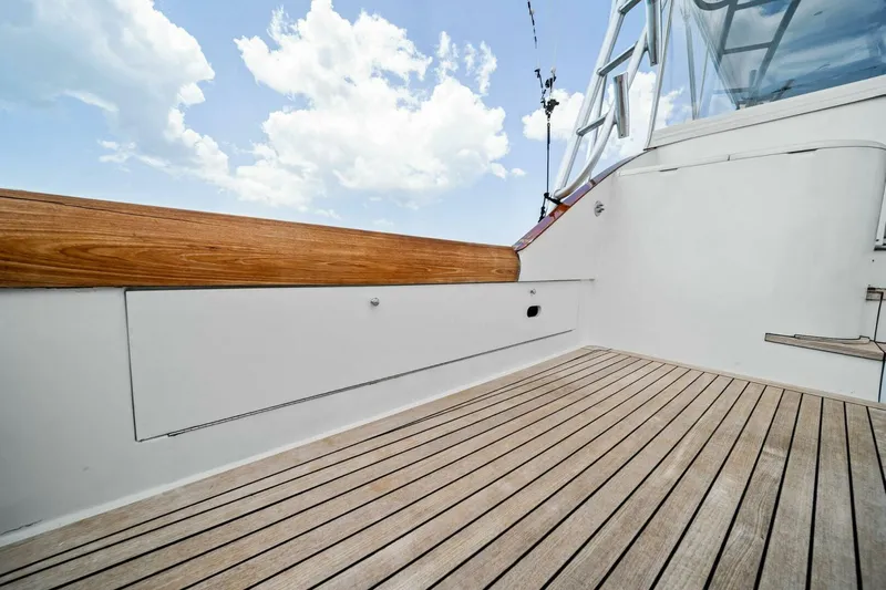 Miss Josie Yacht Photos Pics 1999 Buddy Davis 52 Express 'Miss Josie'