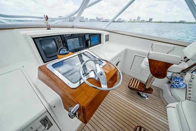 Miss Josie Yacht Photos Pics 1999 Buddy Davis 52 Express 'Miss Josie'