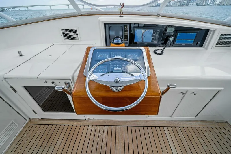 Miss Josie Yacht Photos Pics 1999 Buddy Davis 52 Express 'Miss Josie'