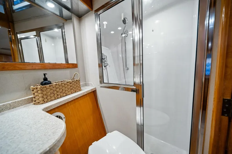 Miss Josie Yacht Photos Pics 1999 Buddy Davis 52 Express 'Miss Josie'