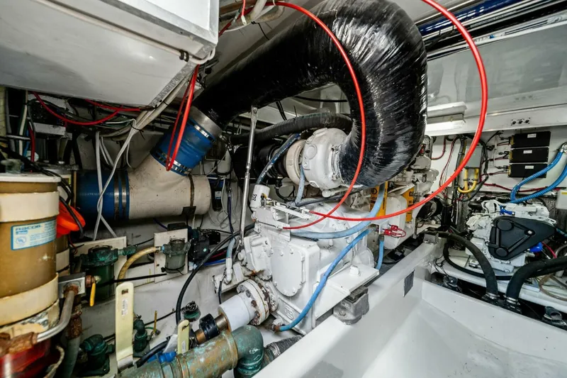 Miss Josie Yacht Photos Pics 1999 Buddy Davis 52 Express 'Miss Josie'