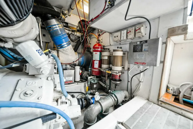 Miss Josie Yacht Photos Pics 1999 Buddy Davis 52 Express 'Miss Josie'