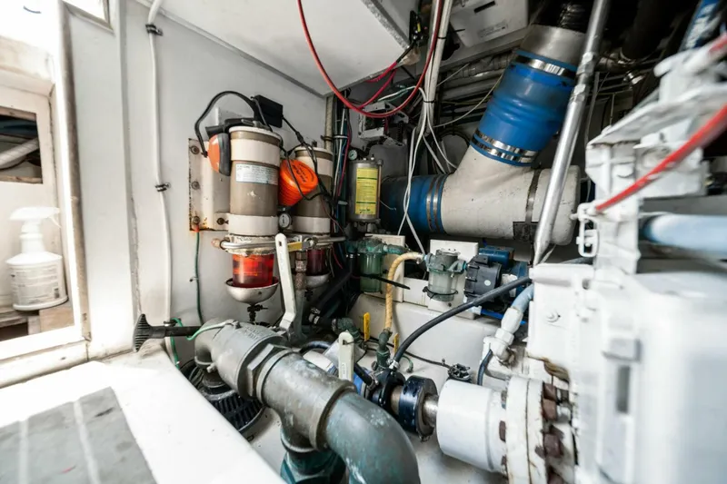 Miss Josie Yacht Photos Pics 1999 Buddy Davis 52 Express 'Miss Josie'