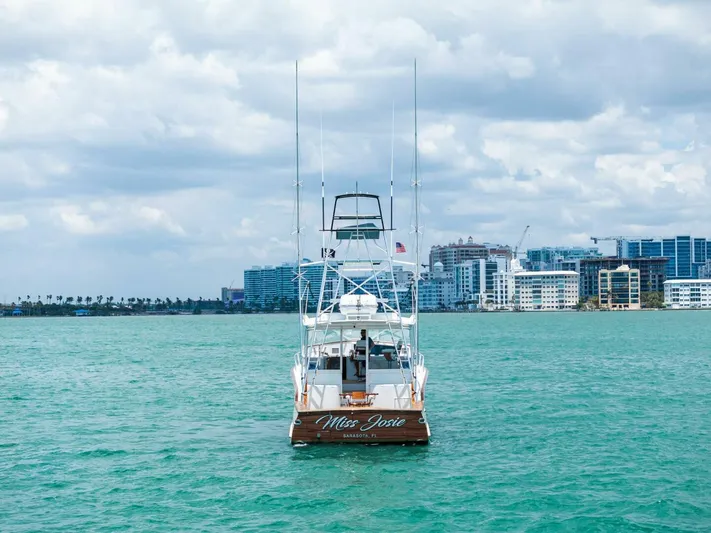 Miss Josie Yacht Photos Pics 1999 Buddy Davis 52 Express 'Miss Josie'