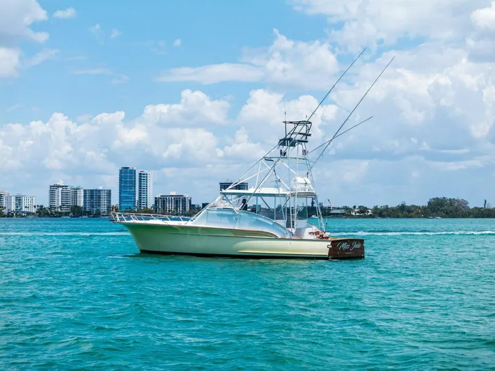 Miss Josie Yacht Photos Pics 1999 Buddy Davis 52 Express 'Miss Josie'