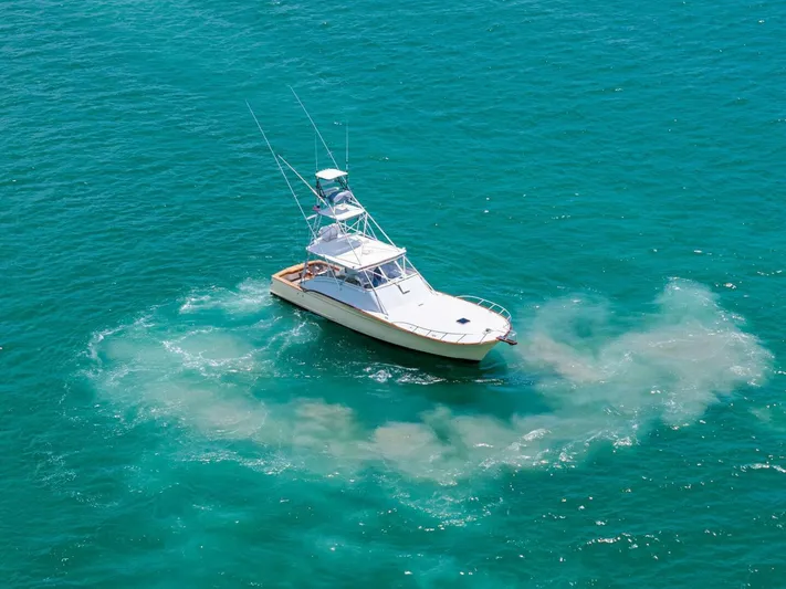 Miss Josie Yacht Photos Pics 1999 Buddy Davis 52 Express 'Miss Josie'