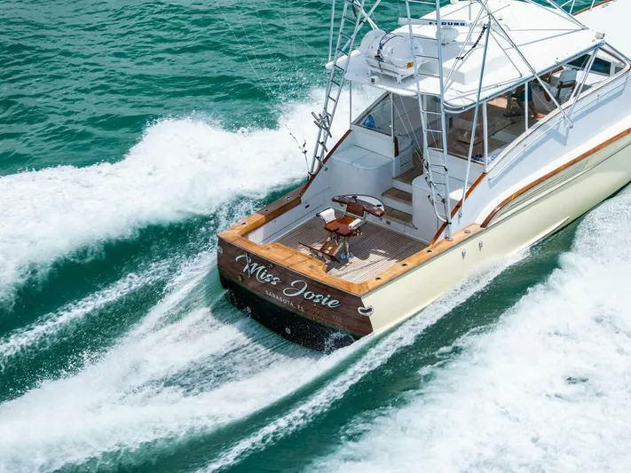 Miss Josie Yacht Photos Pics 1999 Buddy Davis 52 Express 'Miss Josie'