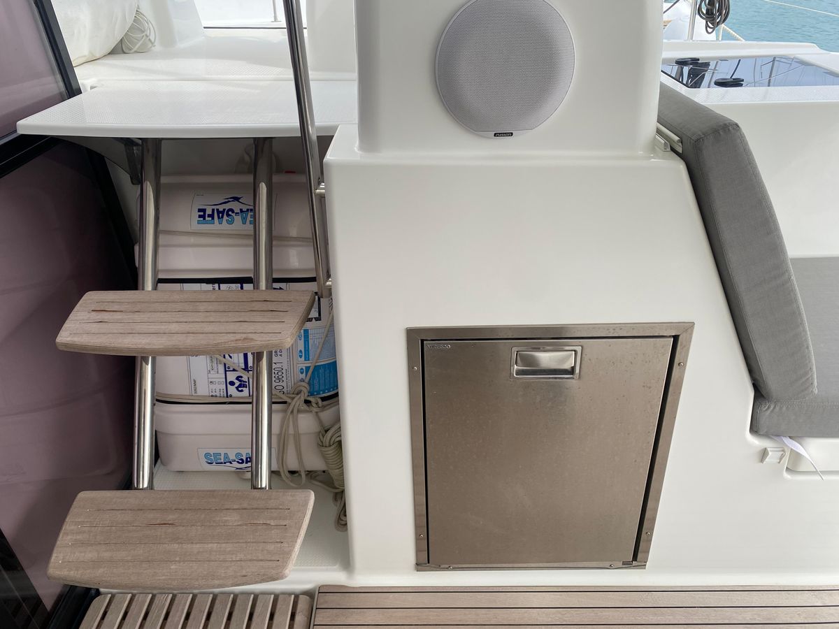 2020 Fountaine Pajot 45 