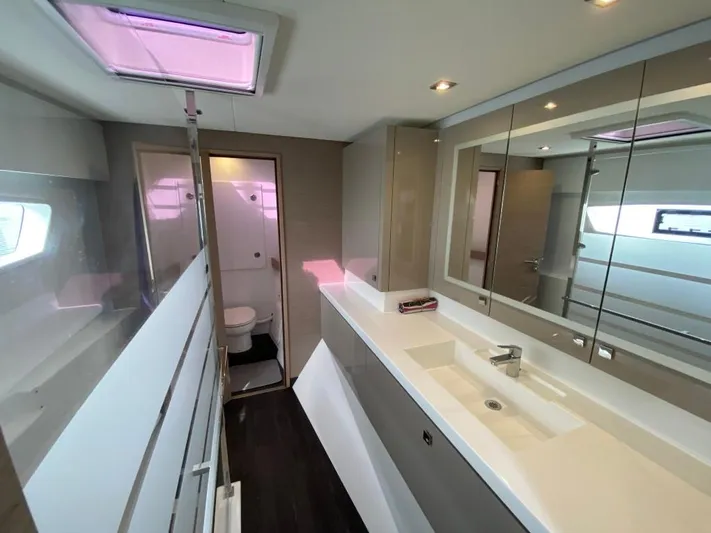 Luna Yacht Photos Pics 