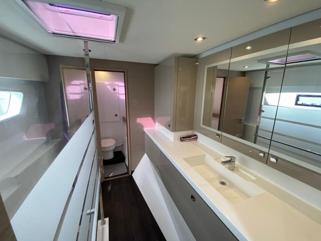 2020 Fountaine Pajot 45 