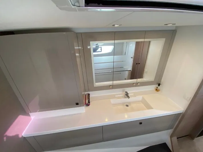 Luna Yacht Photos Pics 