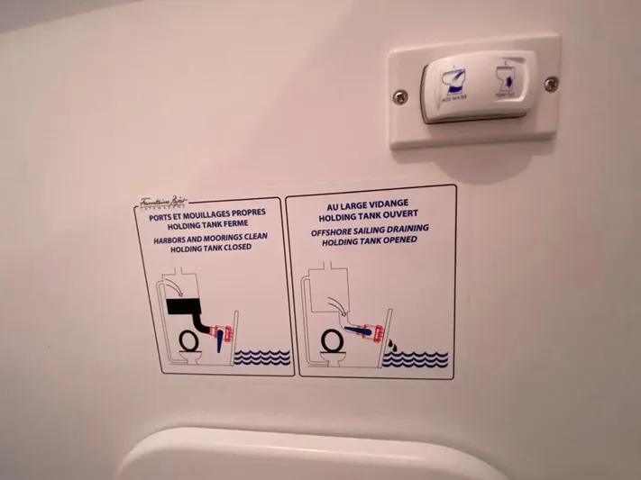 Luna Yacht Photos Pics 