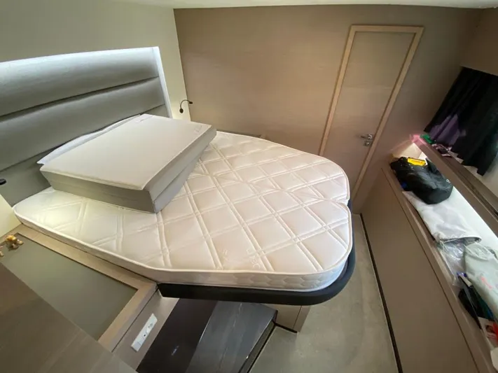 Luna Yacht Photos Pics 