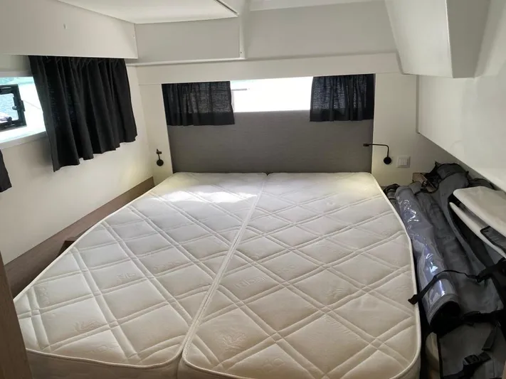 Luna Yacht Photos Pics 