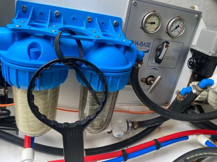 Luna Yacht Photos Pics 