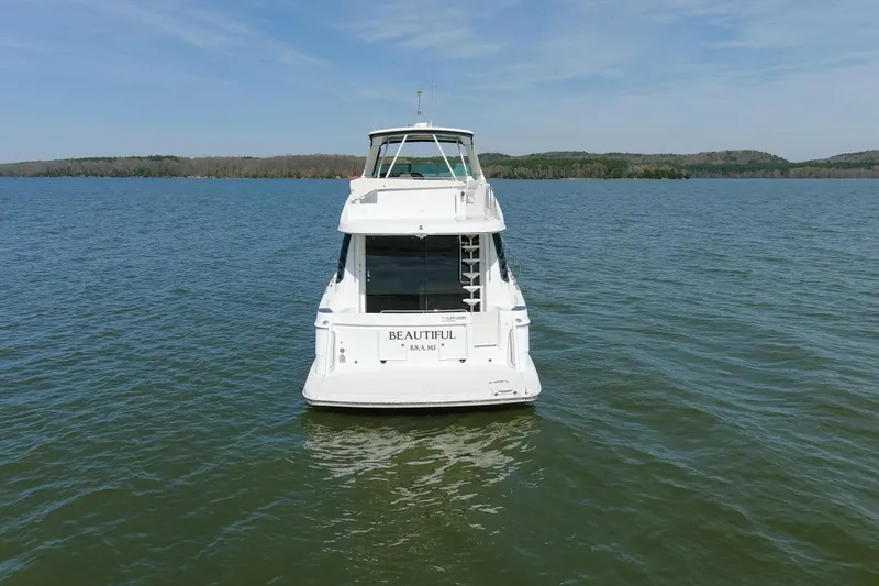 Beautiful Yacht Photos Pics 2003 57' Carver 570 Voyager Beautiful Profile