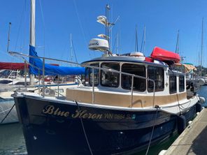 2017 Ranger Tugs R-27