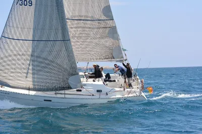 2001 Beneteau Oceanis Clipper 331