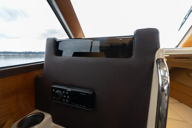 Joanie B Yacht Photos Pics 