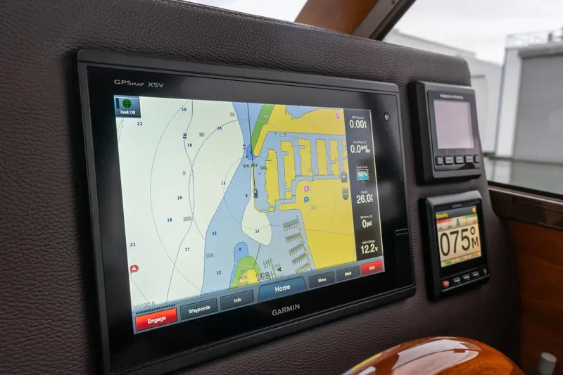 Joanie B Yacht Photos Pics 