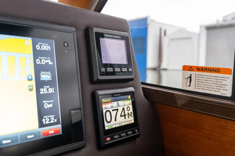 Joanie B Yacht Photos Pics 