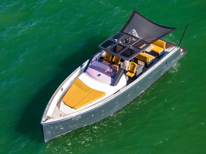 Grey Belle Yacht Photos Pics 