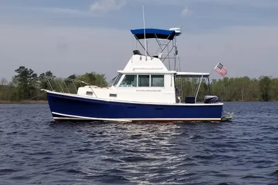 Cape Dory 28 Flybridge