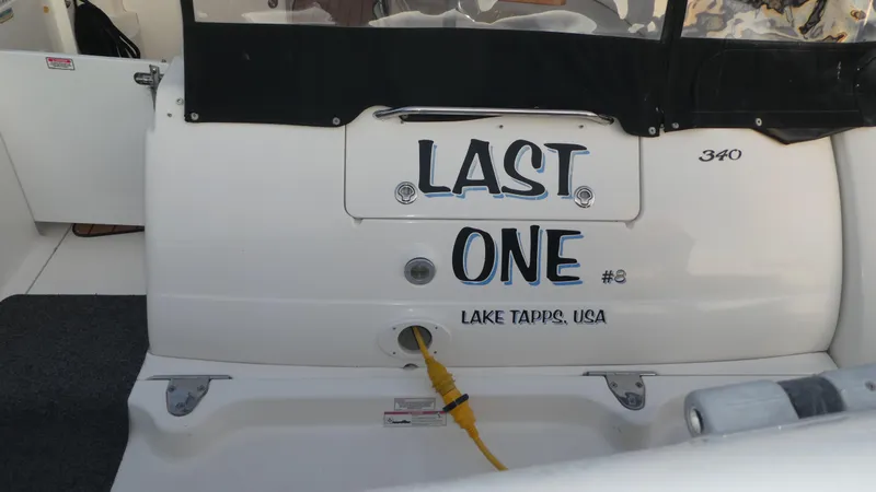  Yacht Photos Pics 2007 Sea Ray 340 Sundancer boat with "Last One" name, Lake Tapps, USA.