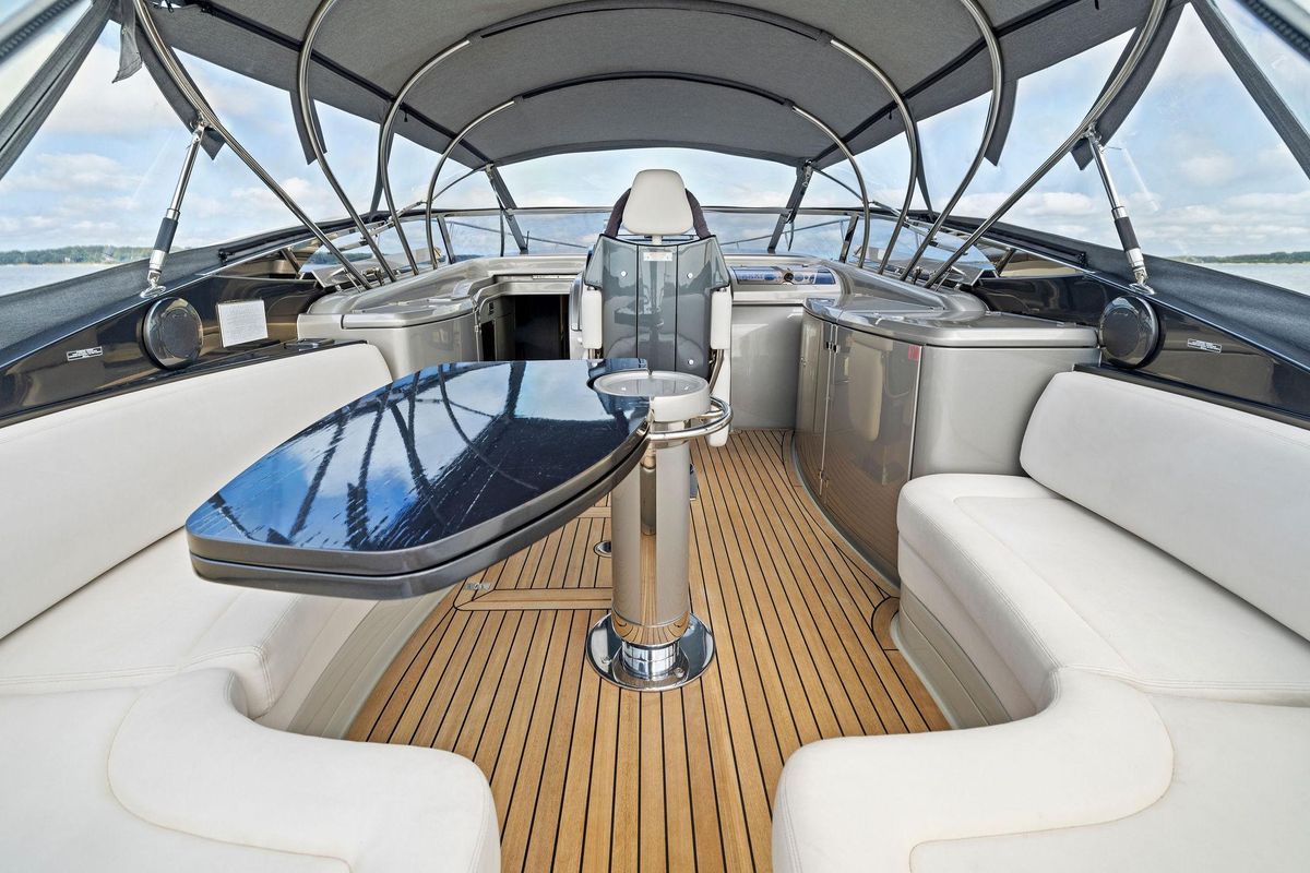 2016 Riva 44 