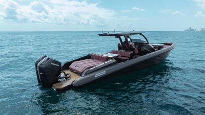 Yacht