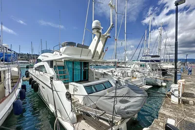 Fairline Squadron 58