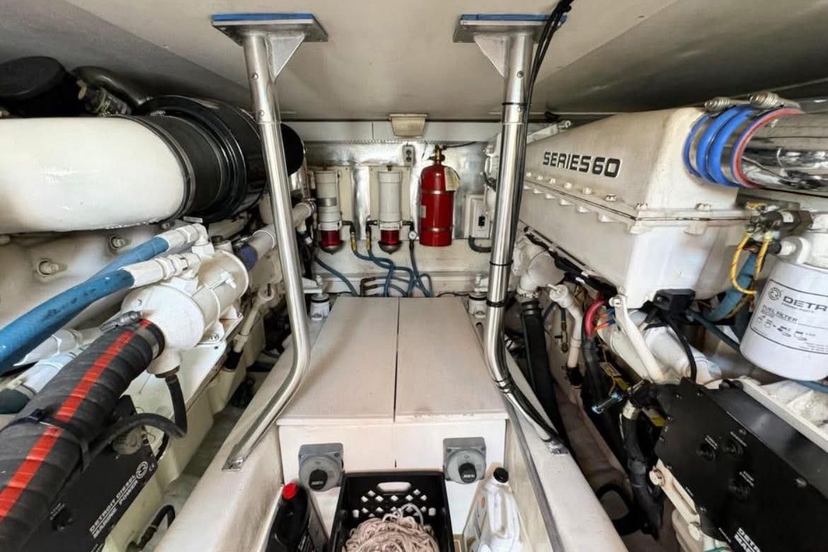 2005 Ocean Yachts 46 
