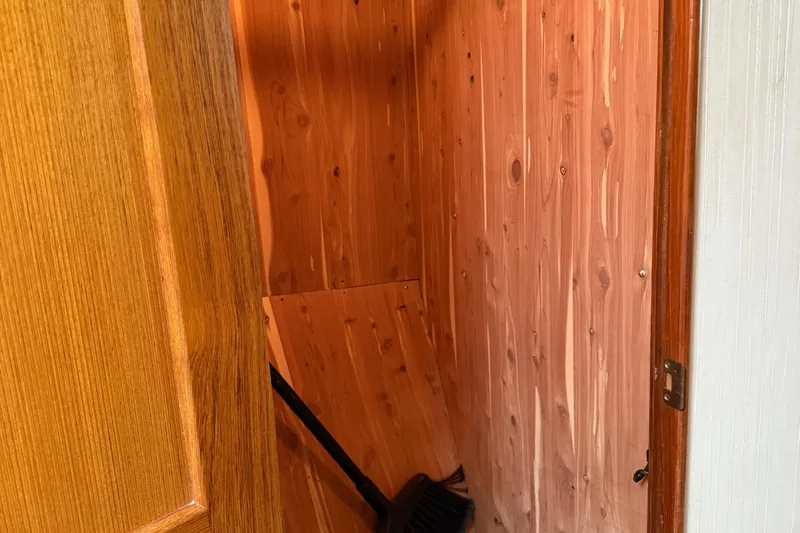 Trolling Fever Yacht Photos Pics Wooden interior closet on 2005 Ocean Yachts 46 Super Sport.