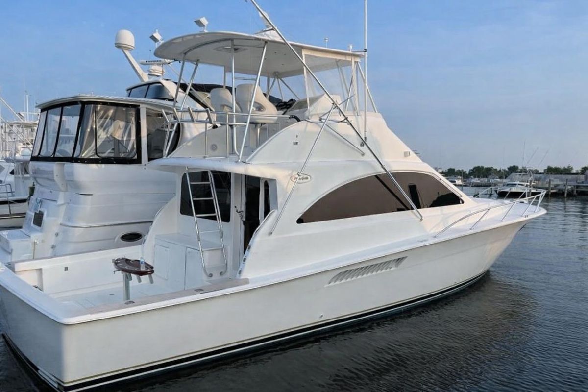 2005 Ocean Yachts 46 