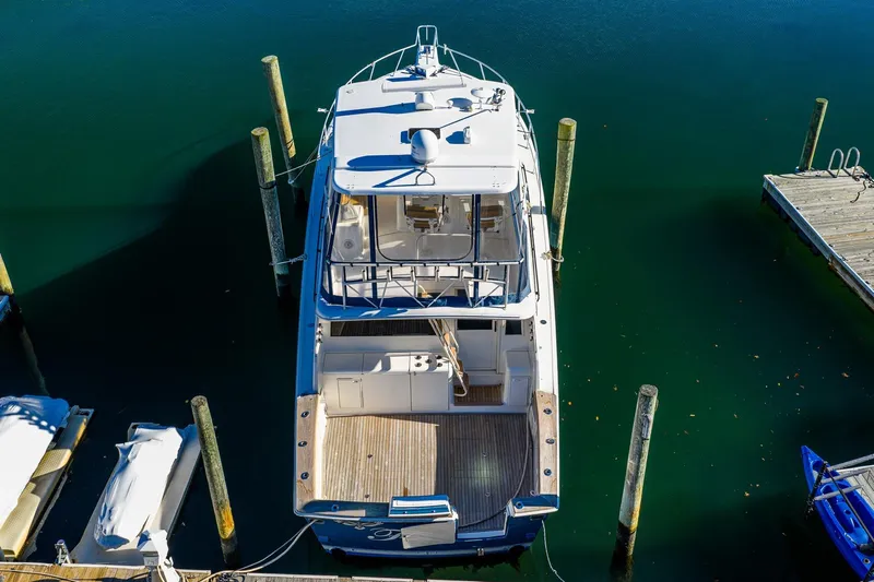 Falcon Yacht Photos Pics 