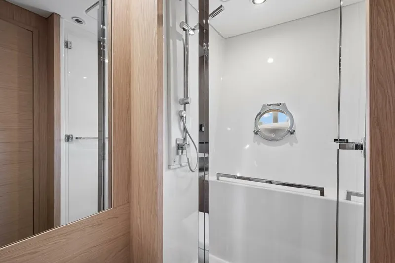 Osiris Yacht Photos Pics 