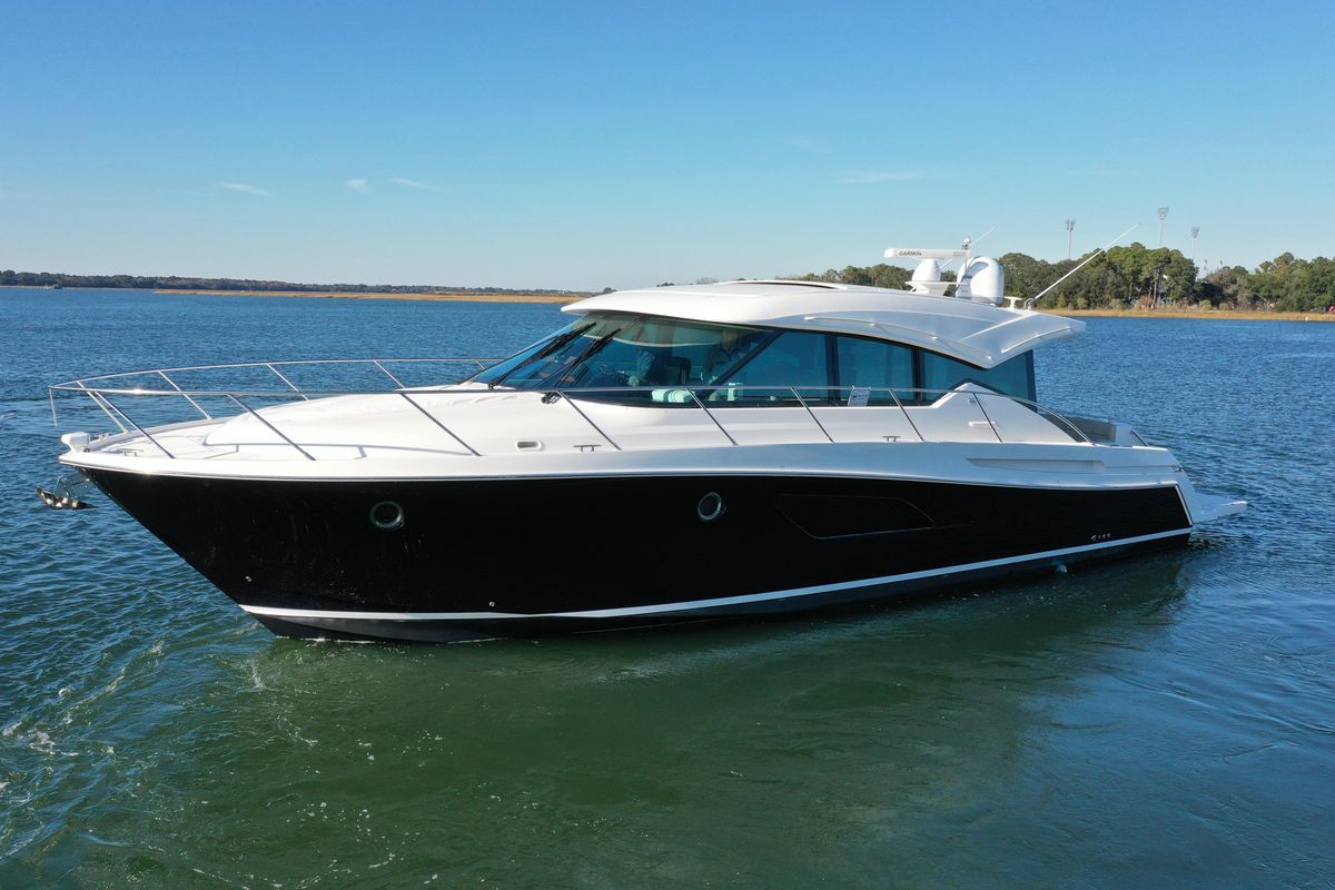 2016 Tiara Yachts 50 