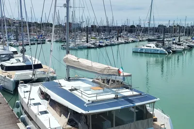 Fountaine Pajot Catamaran Aura 51