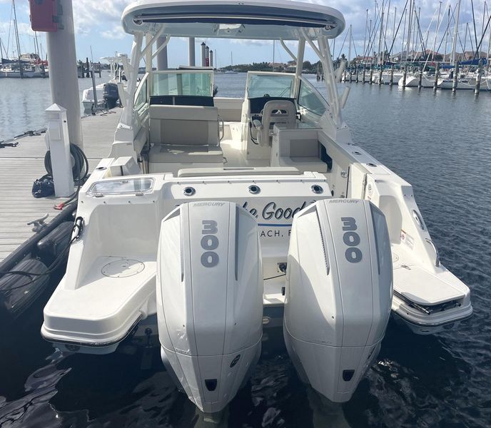 2023 Boston Whaler 280 Vantage