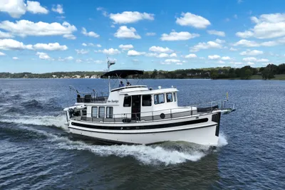 Nordic Tug 42 Flybridge