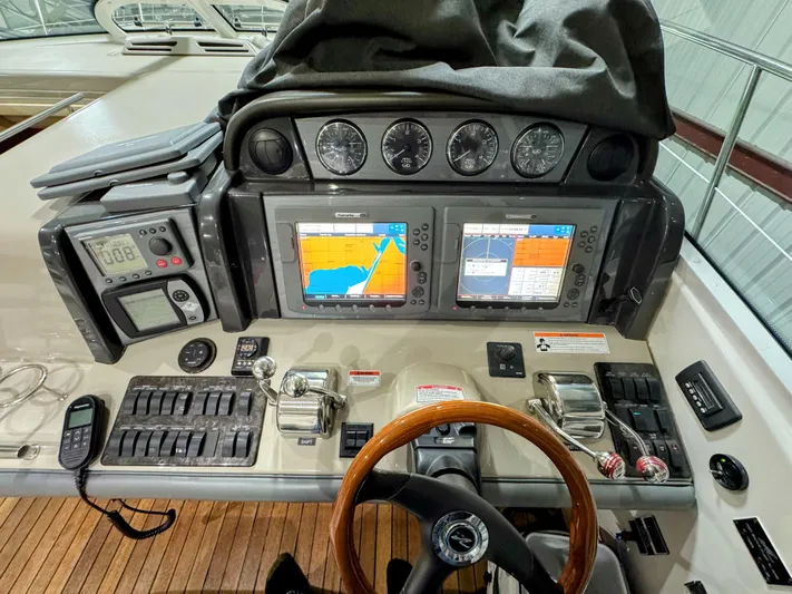 Cheers Yacht Photos Pics 