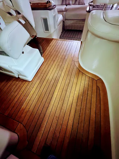 Cheers Yacht Photos Pics 