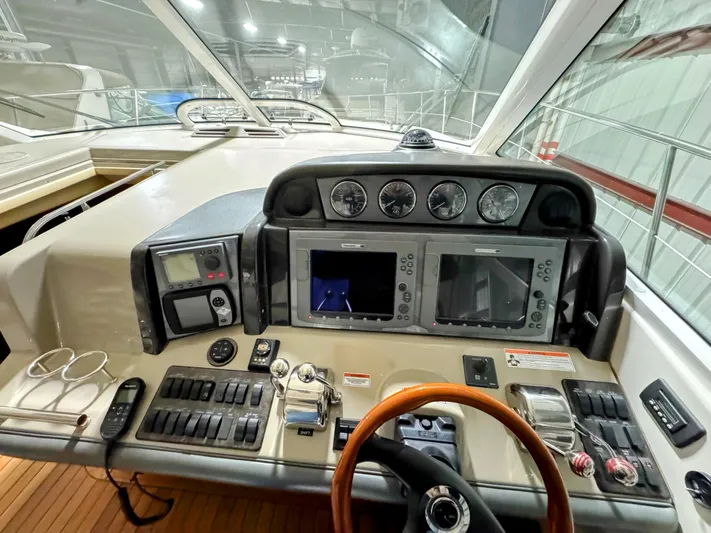 Cheers Yacht Photos Pics 