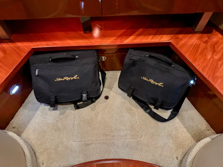 Cheers Yacht Photos Pics 