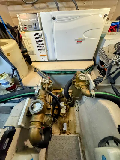 Cheers Yacht Photos Pics 