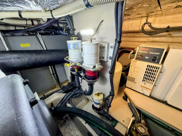 Cheers Yacht Photos Pics 