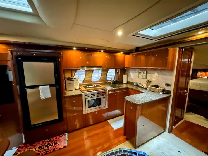 Cheers Yacht Photos Pics 