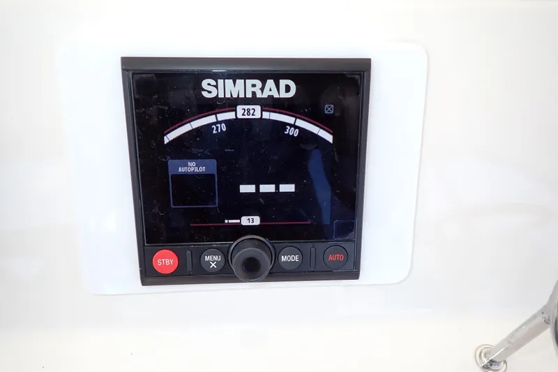 Lattitude Adjustment Yacht Photos Pics Simrad autopilot display on 2003 Sea Ray 480 Sedan Bridge yacht.