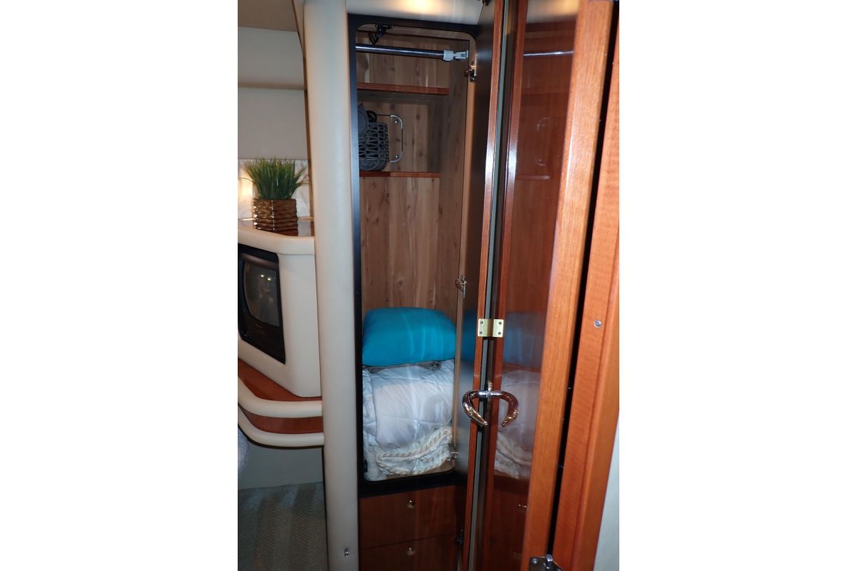2003 Sea Ray 48 